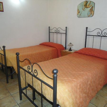 Pineta Monserrato Bed & Breakfast Modica Oda fotoğraf