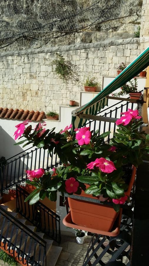 Pineta Monserrato Bed & Breakfast Modica Dış mekan fotoğraf